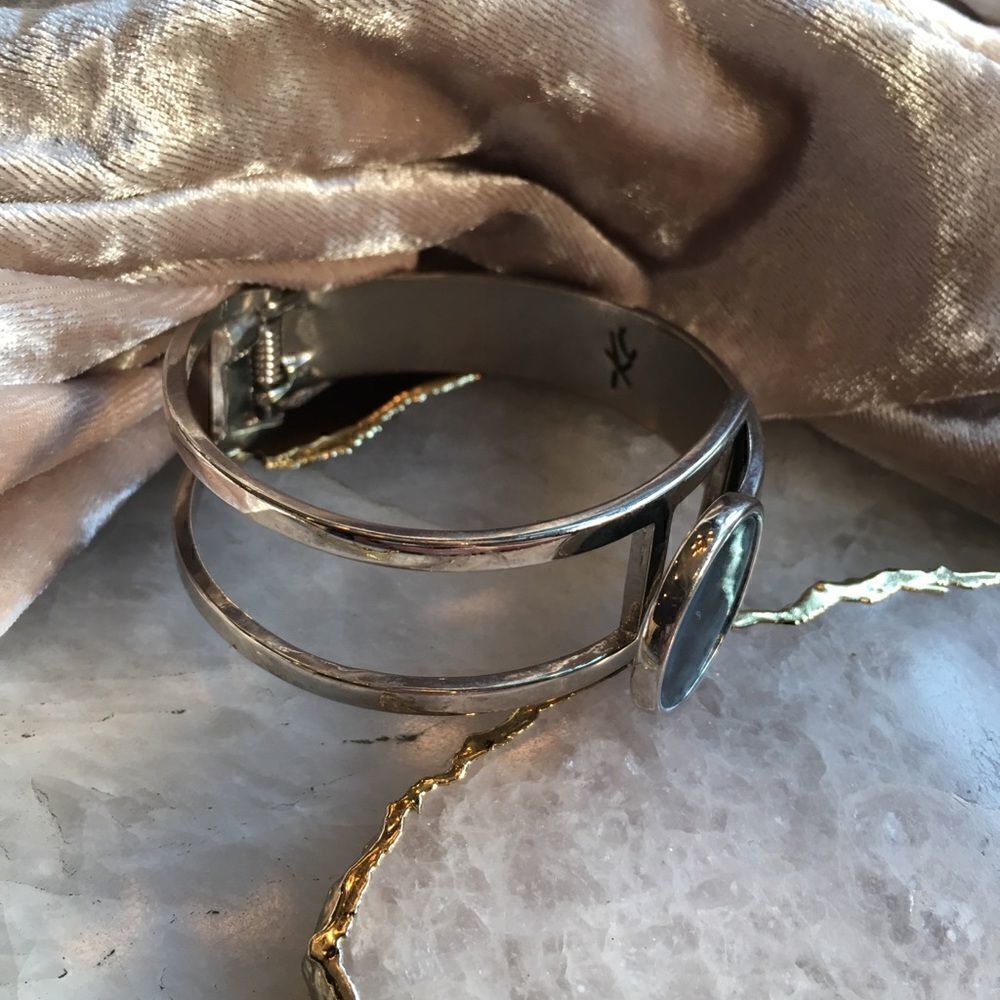 KENNETH COLE Silver & Blue Bracelet! - Picture 13 of 16